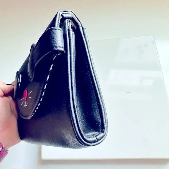 Nwot Betsy Johnson Peekaboo Kitty Wallet/Crossbody - Picture 8 of 9
